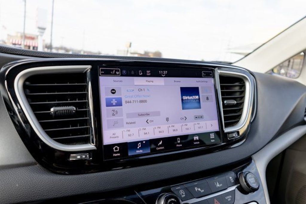 Used 2024 Chrysler Pacifica Touring L Van Passenger Van