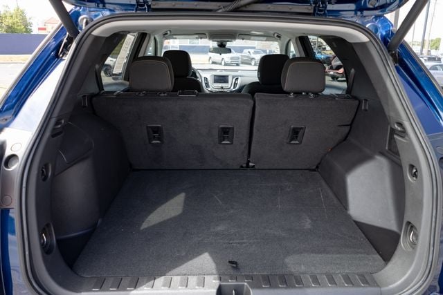 2022 Chevrolet Equinox LT - Photo 11