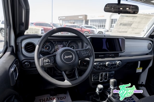 2025 Jeep Gladiator Sport photo 2