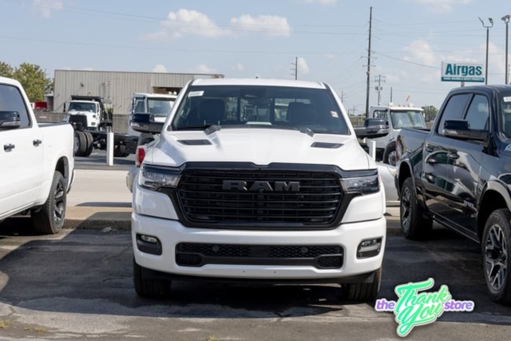 New 2026 Ram 1500 LARAMIE CREW CAB 4X4 5'7 BOX Pickup