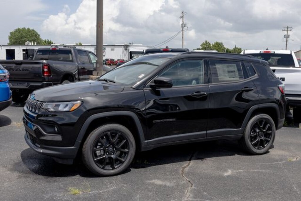 New 2026 Jeep Compass LATITUDE ALTITUDE 4X4 Sport Utility