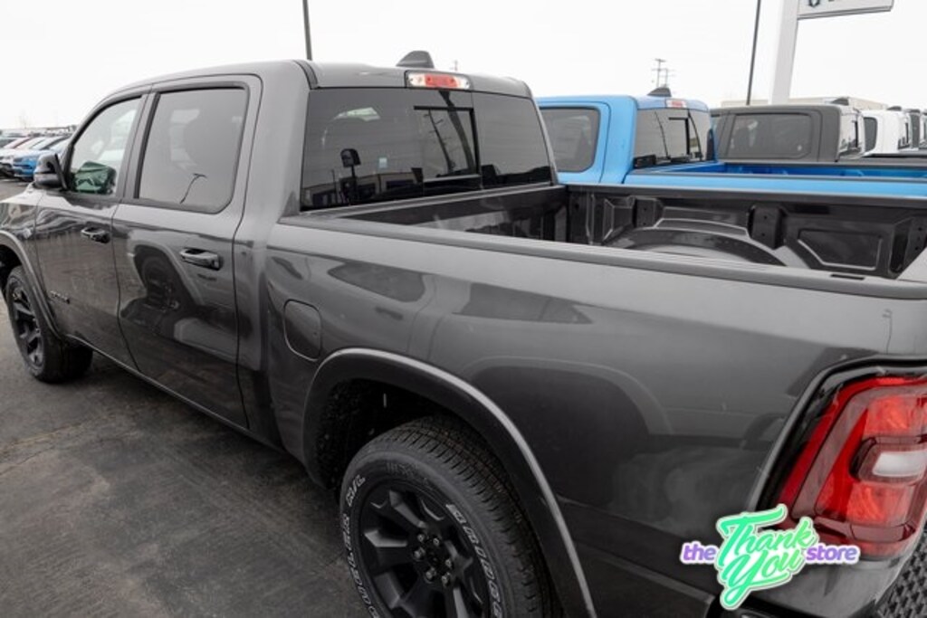 New 2026 Ram 1500 BIG HORN CREW CAB 4X4 5'7 BOX Pickup