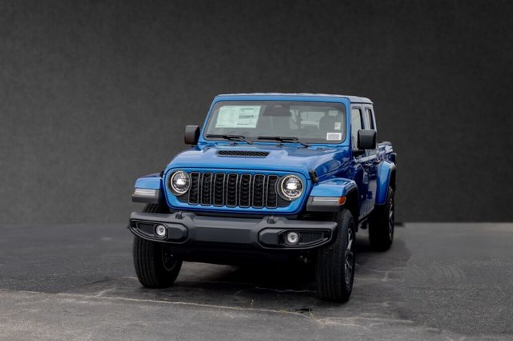 New 2026 Jeep Gladiator SPORT S 4X4 Pickup