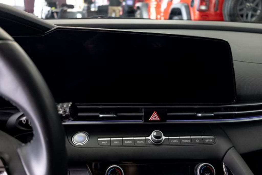 Used 2025 Hyundai Elantra SEL Convenience Sedan