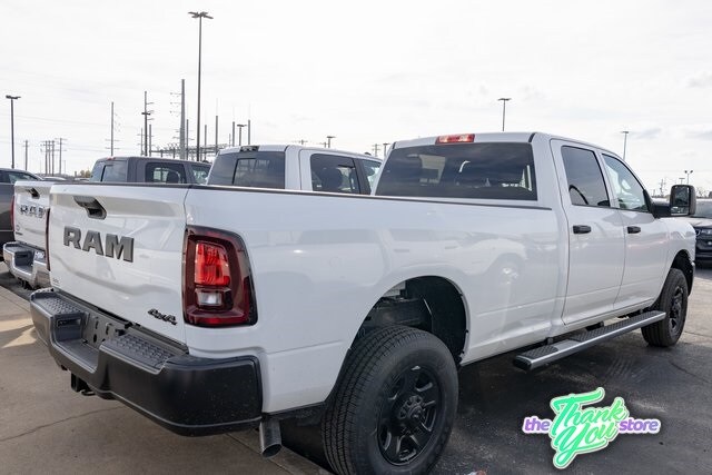 2025 Ram 2500 Tradesman photo 4