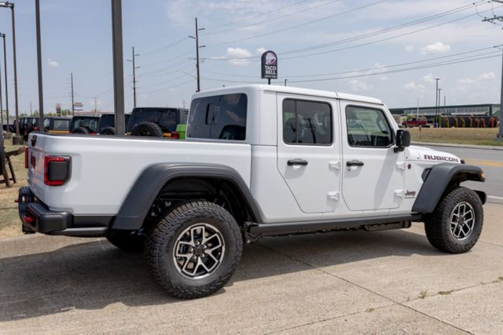 New 2026 Jeep Gladiator RUBICON 4X4 Pickup