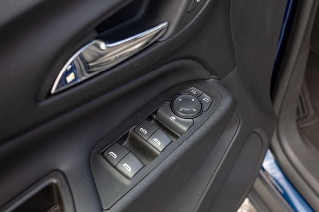 2022 Chevrolet Equinox LT - Photo 16