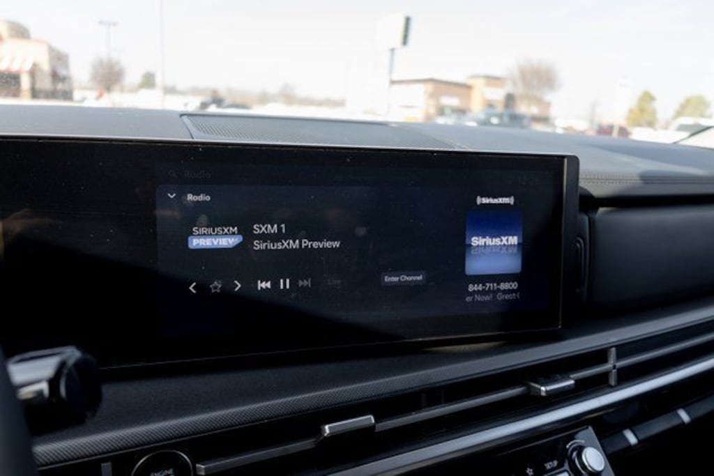 Used 2024 Hyundai Santa Fe SEL SUV