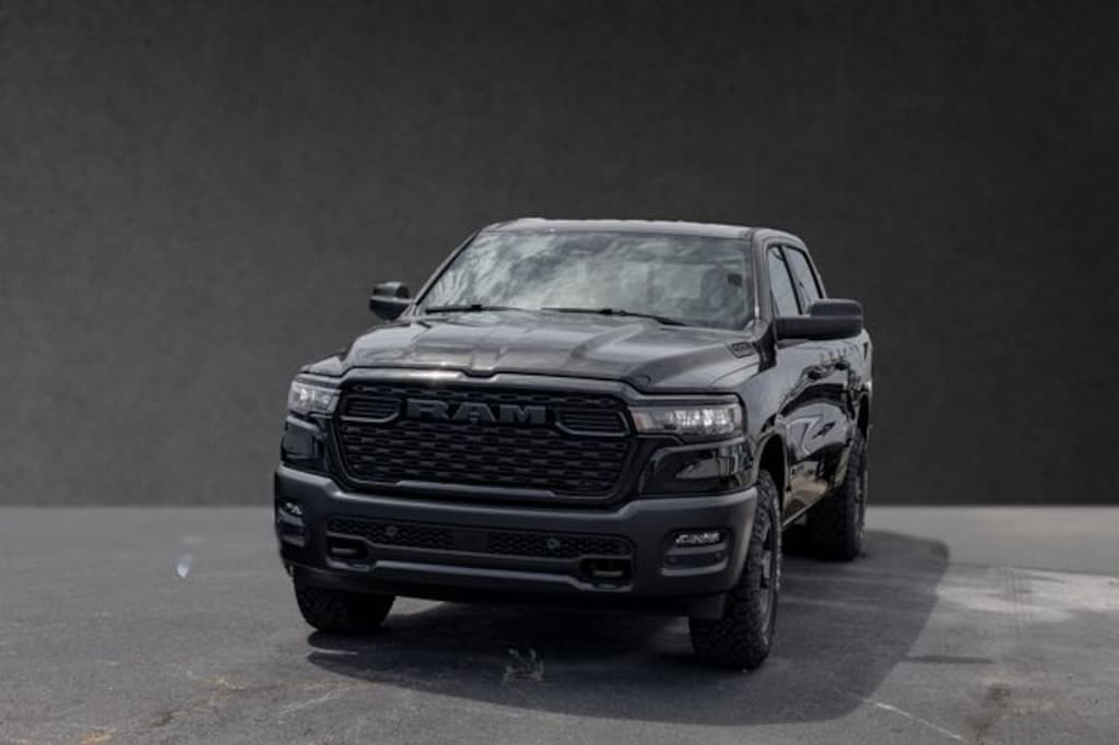 New 2026 Ram 1500 WARLOCK CREW CAB 4X4 5'7 BOX Pickup