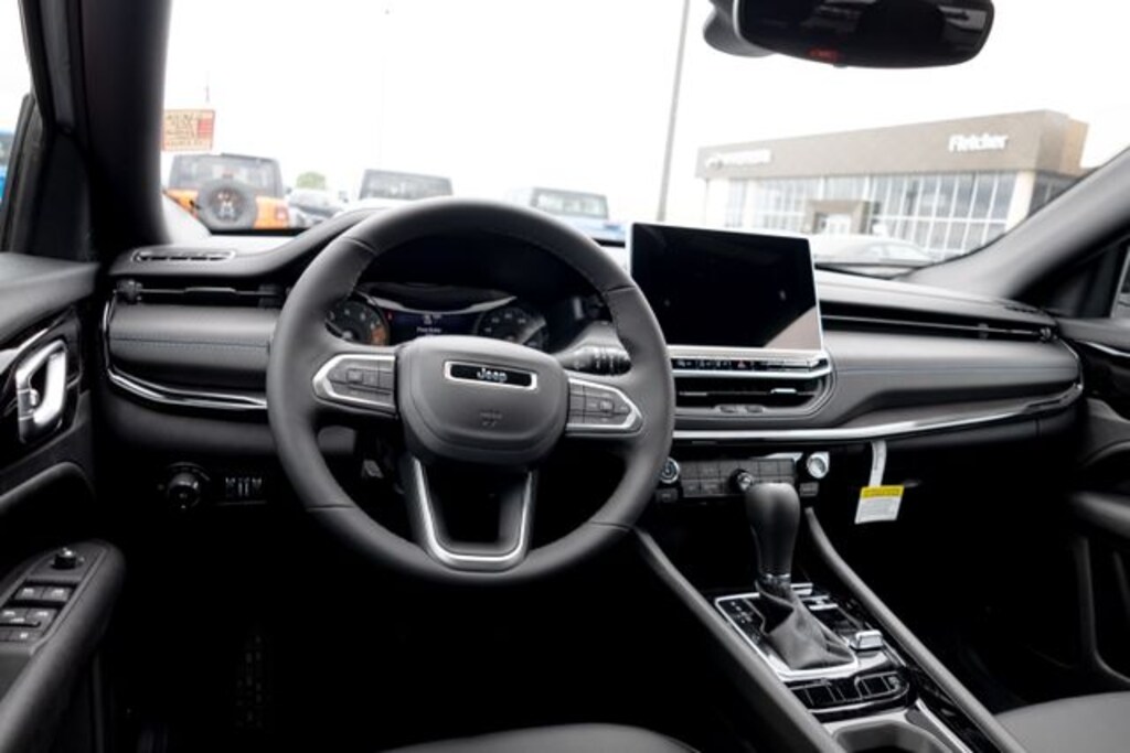 New 2026 Jeep Compass LATITUDE ALTITUDE 4X4 Sport Utility