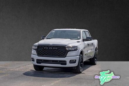 2026 Ram 1500 BIG HORN CREW CAB 4X4 5'7 BOX Pickup 1C6SRFFP0TN191214