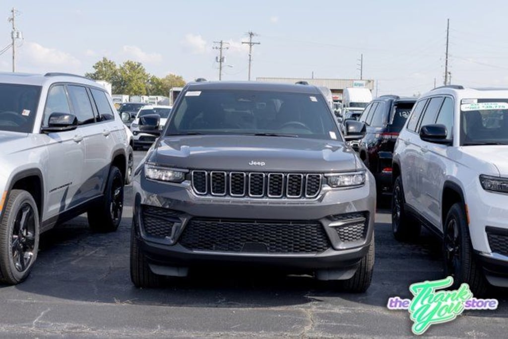 New 2025 Jeep Grand Cherokee LAREDO X 4X4 Sport Utility