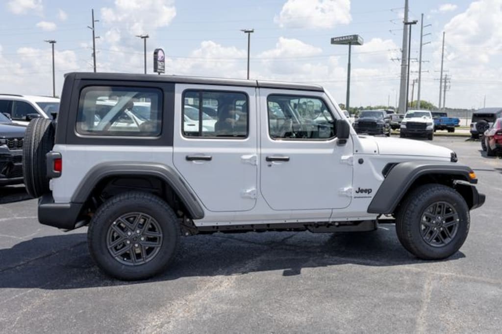 New 2026 Jeep Wrangler 4-DOOR SPORT Sport Utility