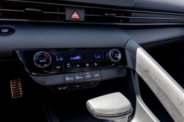 2026 Hyundai Elantra SEL Sport - Photo 16