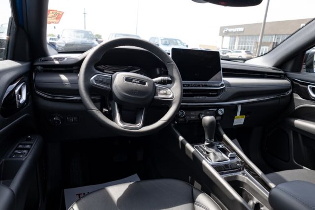 New 2026 Jeep Compass LATITUDE ALTITUDE 4X4 Sport Utility