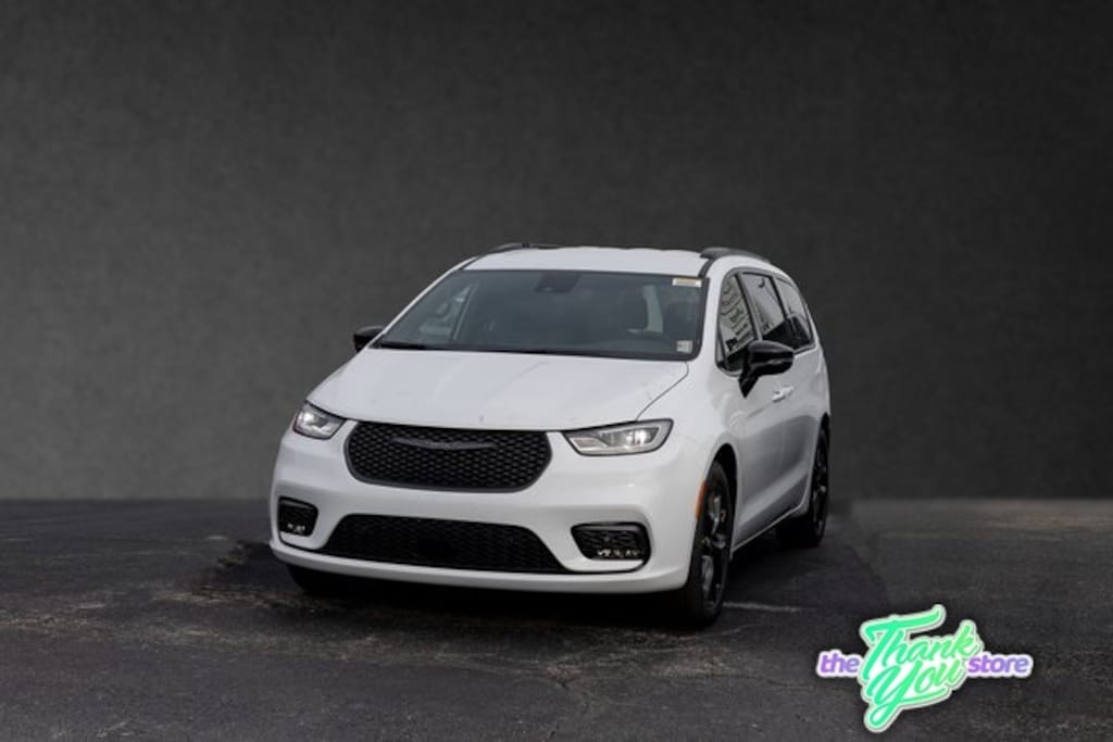 New 2026 Chrysler Pacifica SELECT Passenger Van