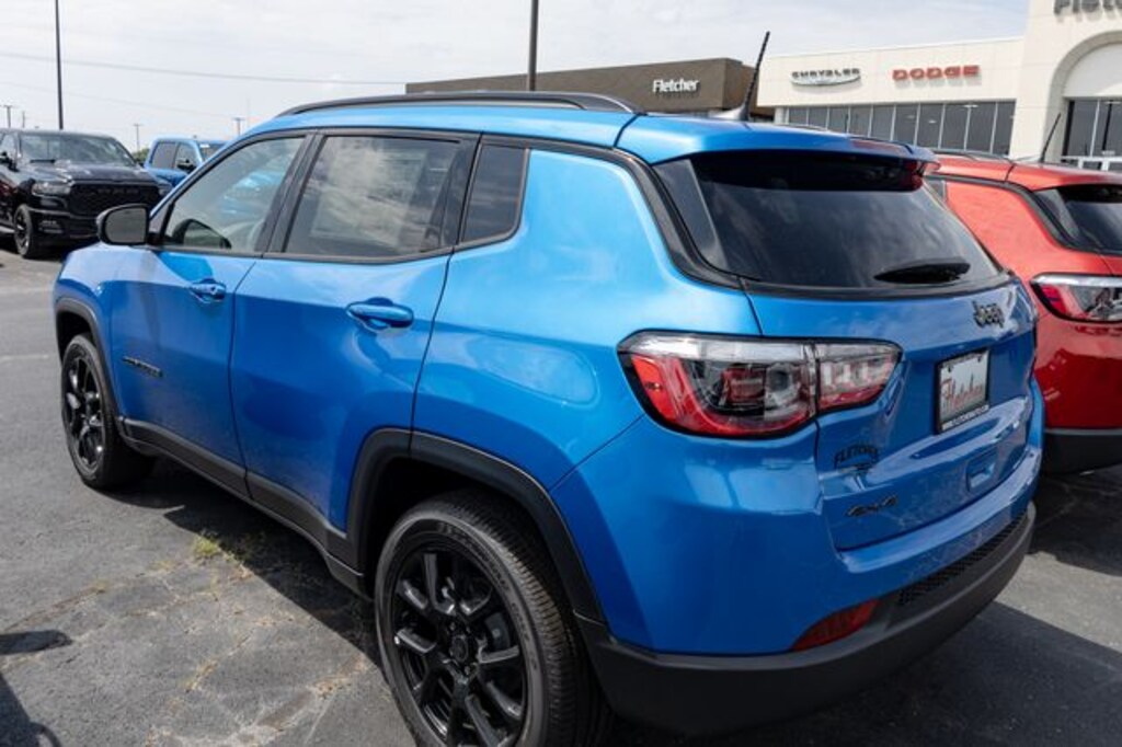 New 2026 Jeep Compass LATITUDE ALTITUDE 4X4 Sport Utility