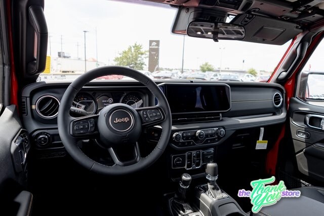 2025 Jeep Gladiator Sport photo 2