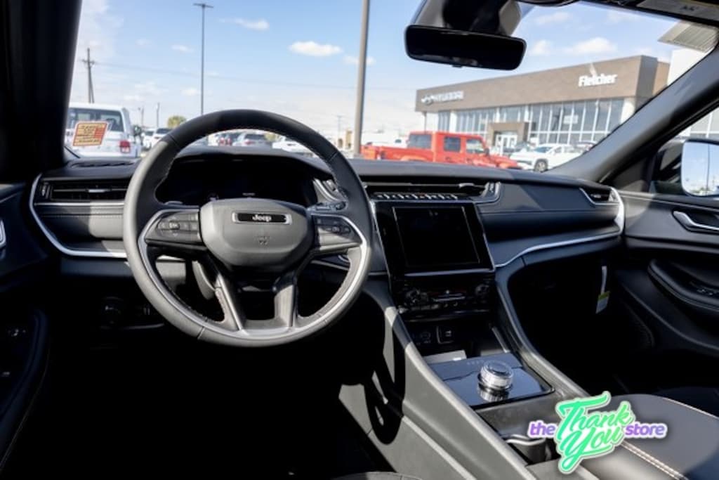 New 2025 Jeep Grand Cherokee L LAREDO X 4X4 Sport Utility