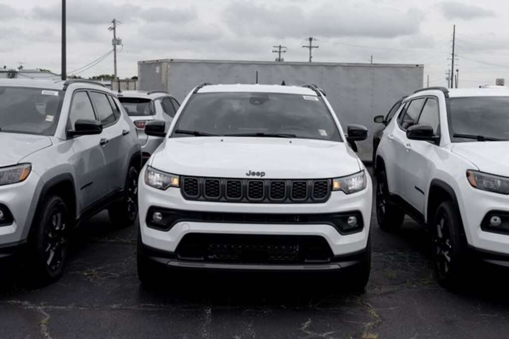 New 2026 Jeep Compass LATITUDE ALTITUDE 4X4 Sport Utility