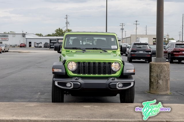 2025 Jeep Gladiator Sport photo 3