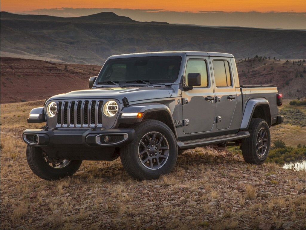 Used 2021 Jeep Gladiator Sport Truck Crew Cab