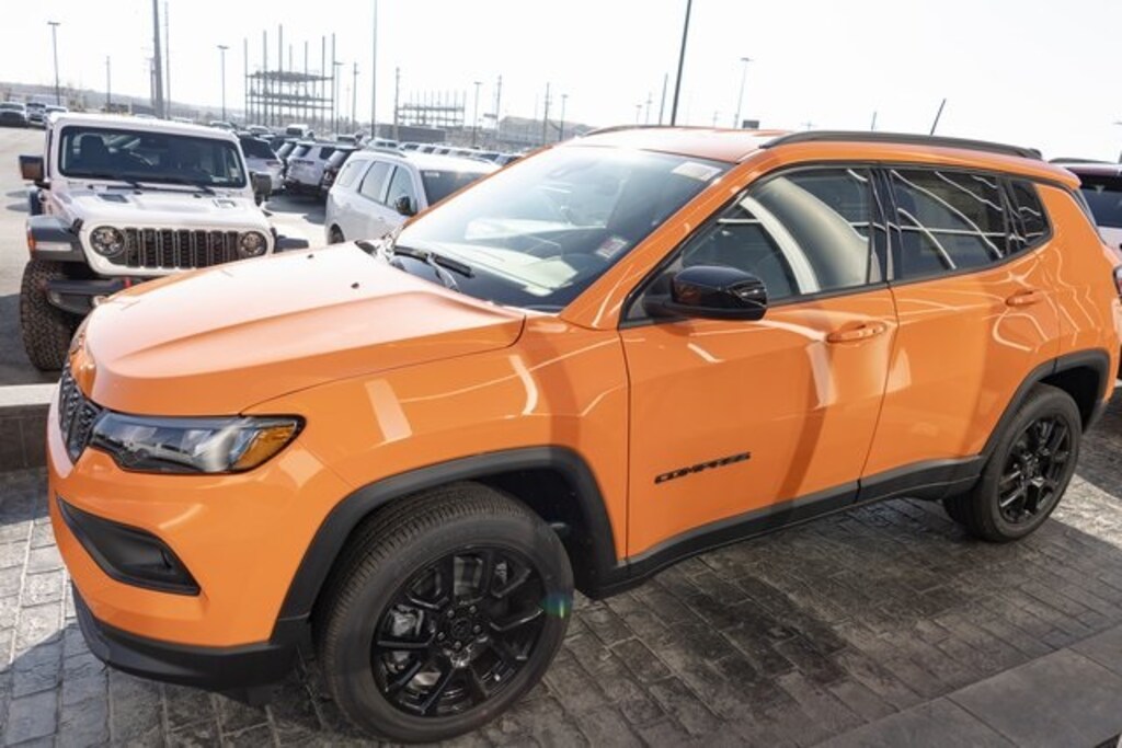 New 2026 Jeep Compass LATITUDE ALTITUDE 4X4 Sport Utility