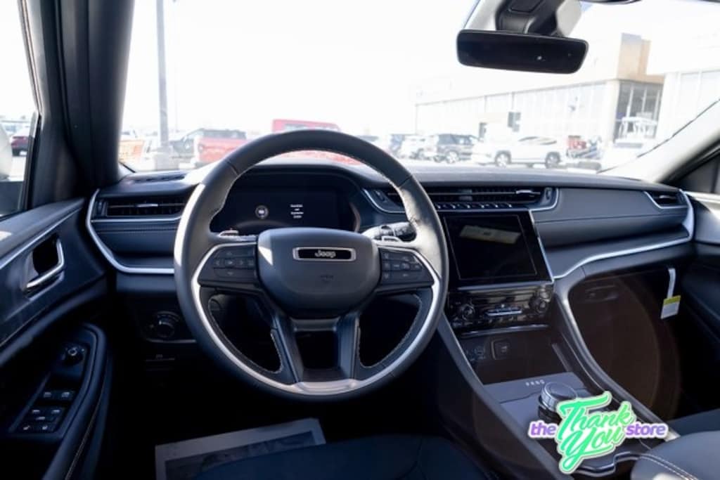 New 2025 Jeep Grand Cherokee L LAREDO X 4X2 Sport Utility