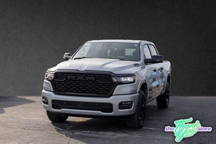2026 Ram 1500 BIG HORN CREW CAB 4X4 5'7 BOX Pickup 1C6SRFFT7TN282574