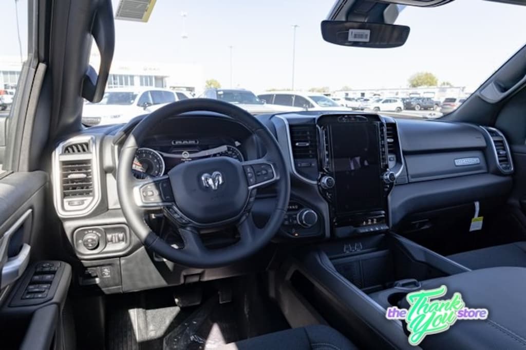 New 2026 Ram 1500 BIG HORN CREW CAB 4X4 5'7 BOX Pickup