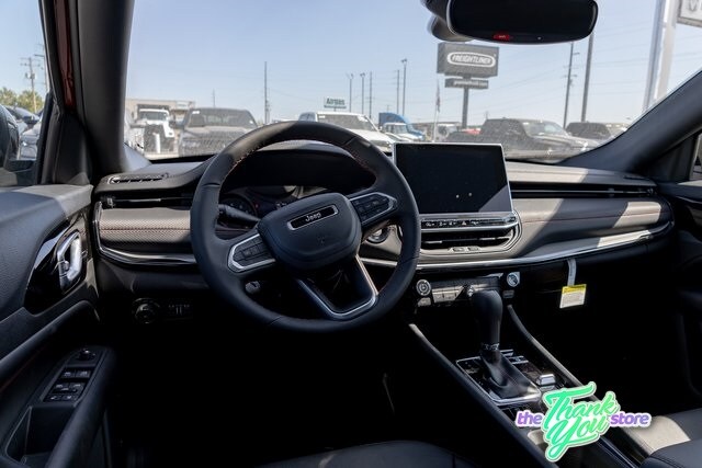 2026 Jeep Compass Trailhawk Sport photo 2