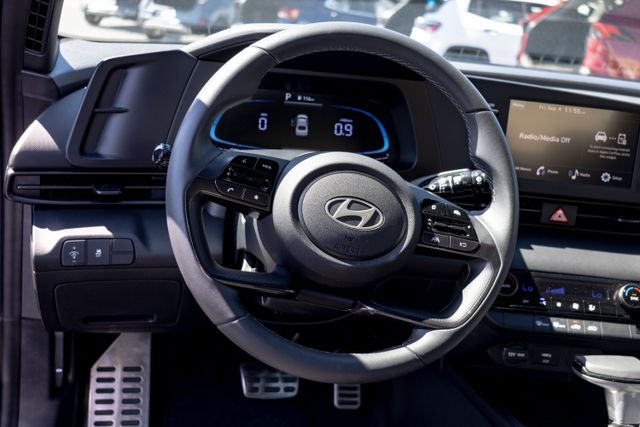 2026 Hyundai Elantra SEL Sport - Photo 9