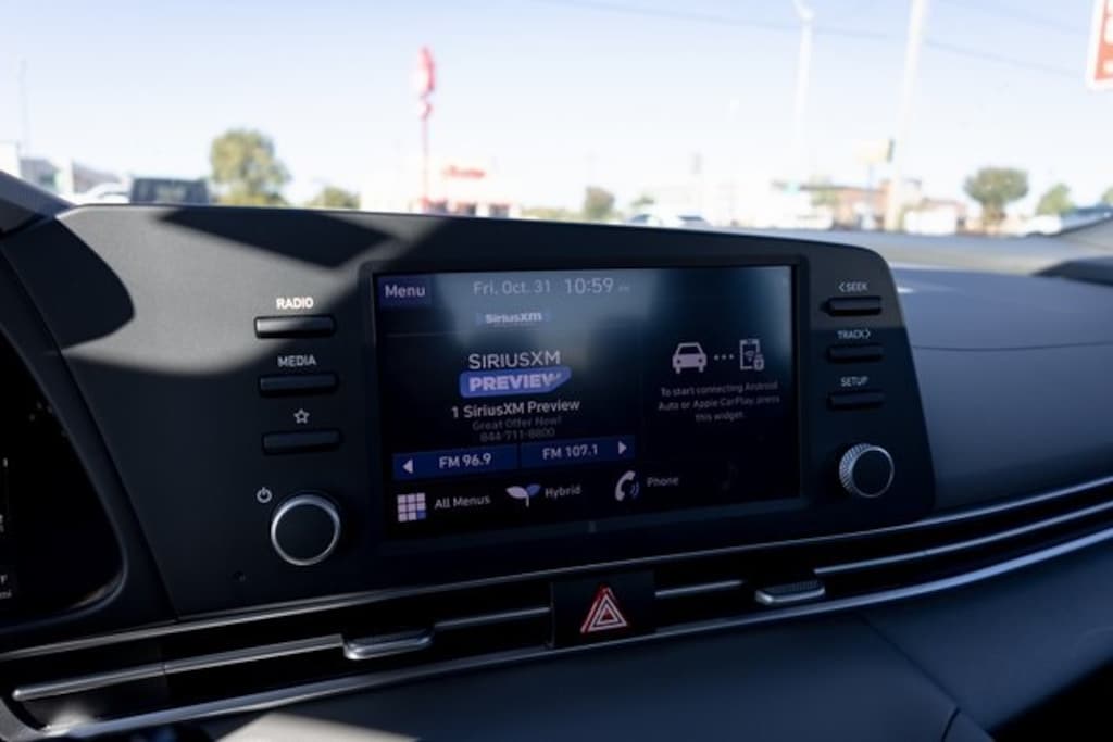 Used 2023 Hyundai Elantra HEV Blue Sedan