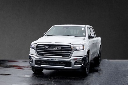 2026 Ram 1500 LARAMIE CREW CAB 4X4 5'7 BOX Pickup 3C6SRFJPXT4156066