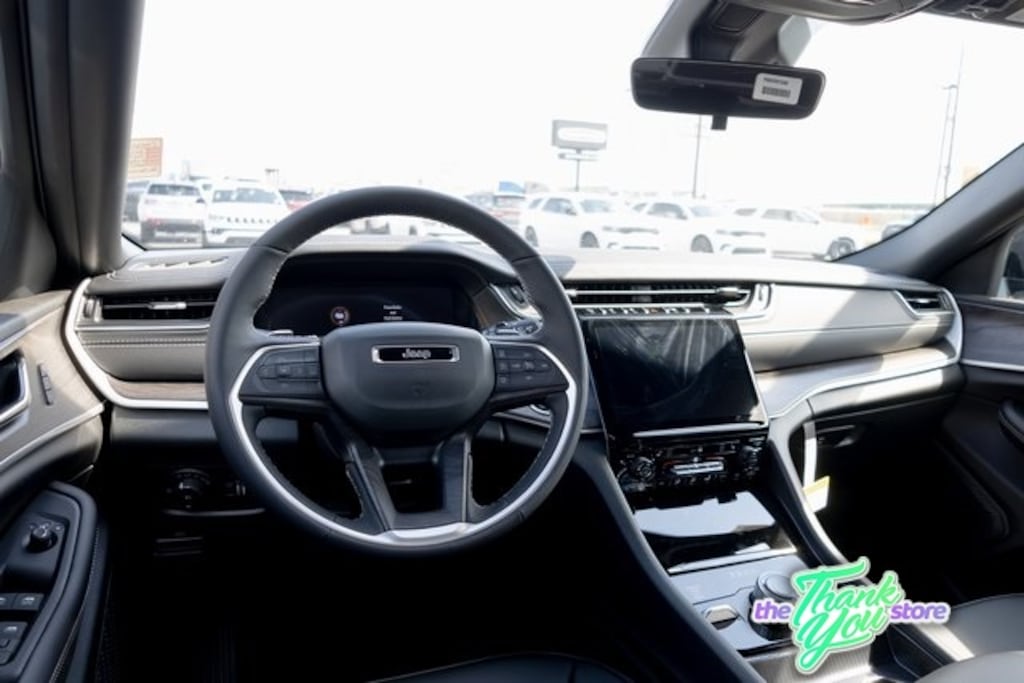 New 2025 Jeep Grand Cherokee LIMITED 4X4 Sport Utility