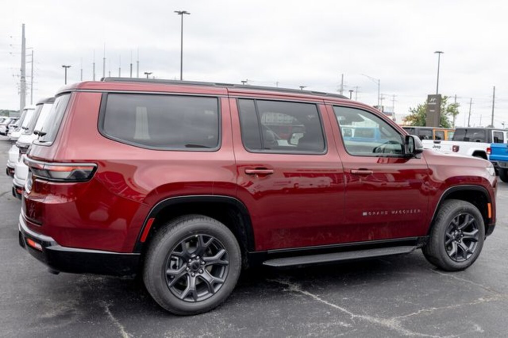 New 2026 Jeep Grand Wagoneer LIMITED ALTITUDE 4X4 Sport Utility