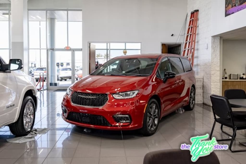 New 2026 Chrysler Pacifica SELECT Passenger Van