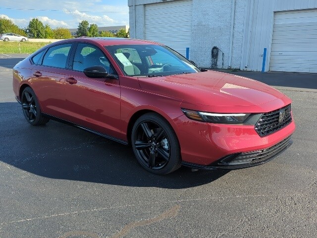 2025 Honda Accord Hybrid Sport-L photo 3