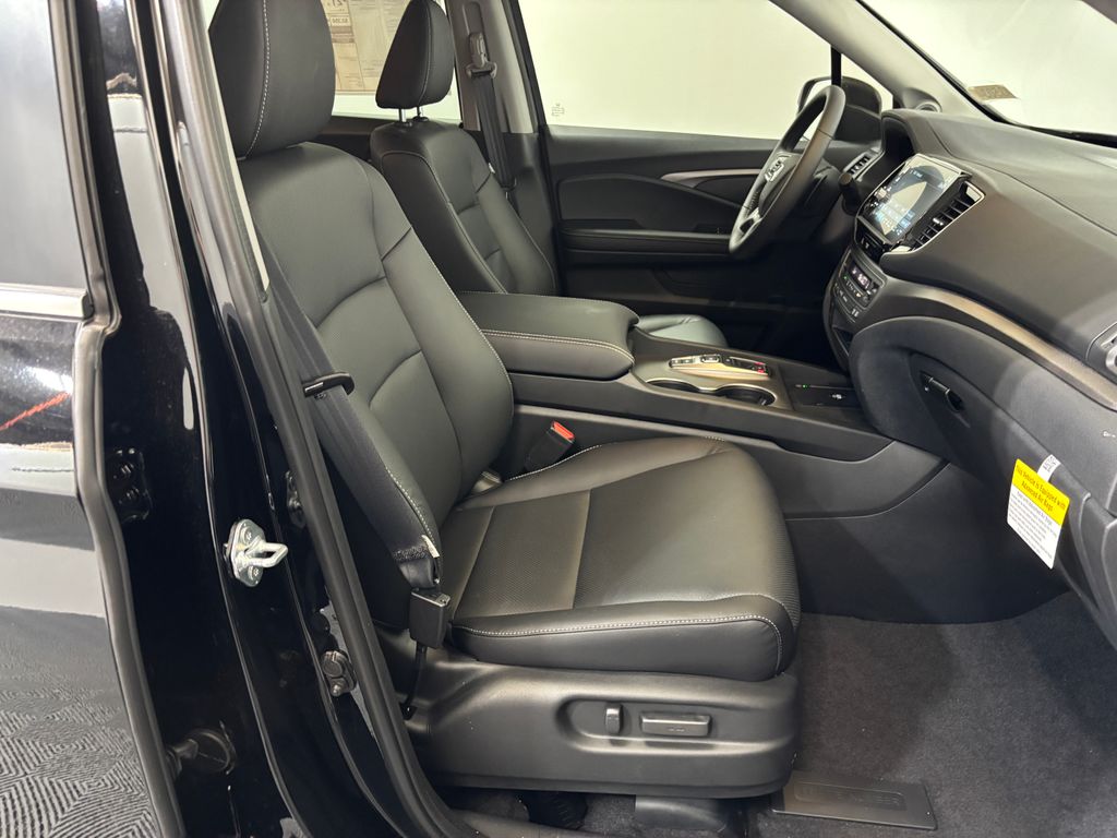 2026 Honda Ridgeline RTL - Photo 12