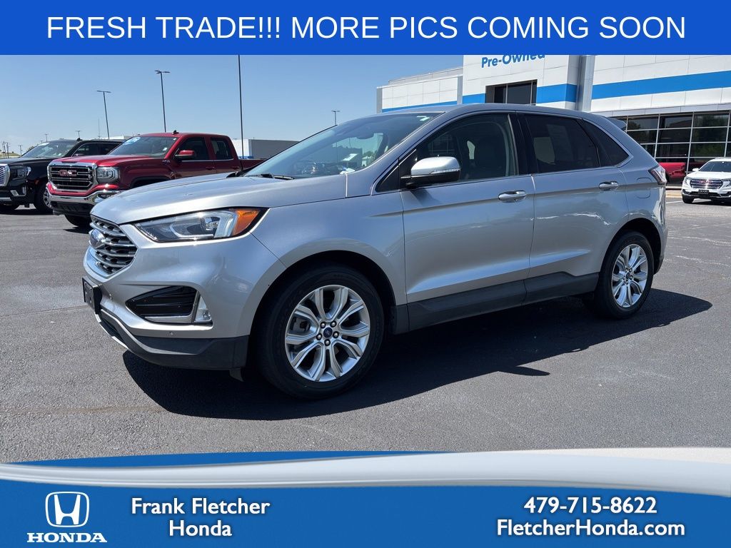 2022 Ford Edge Titanium AWD's photo