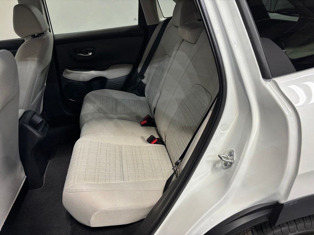 2026 Honda HR-V LX - Photo 25