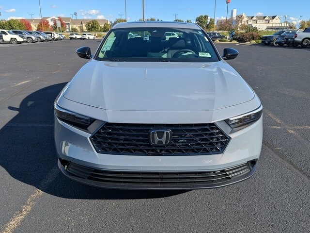 2025 Honda Accord SE photo 2