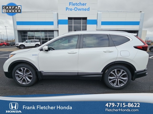 2022 Honda CR-V Touring's photo