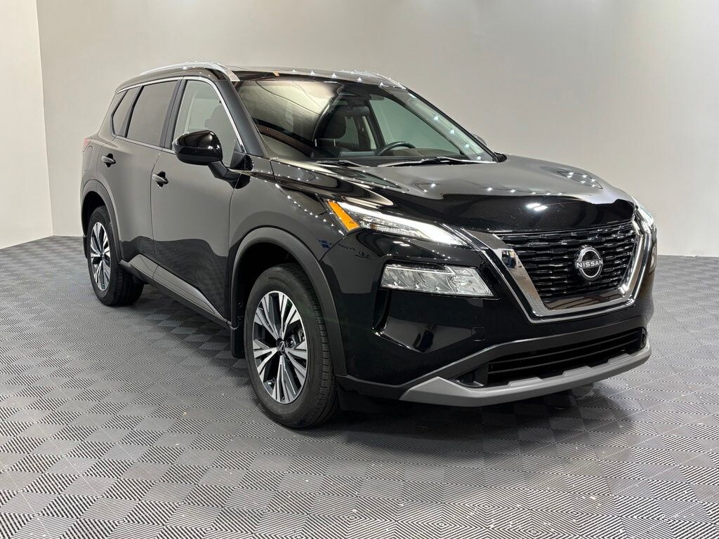 Used 2023 Nissan Rogue SV SUV