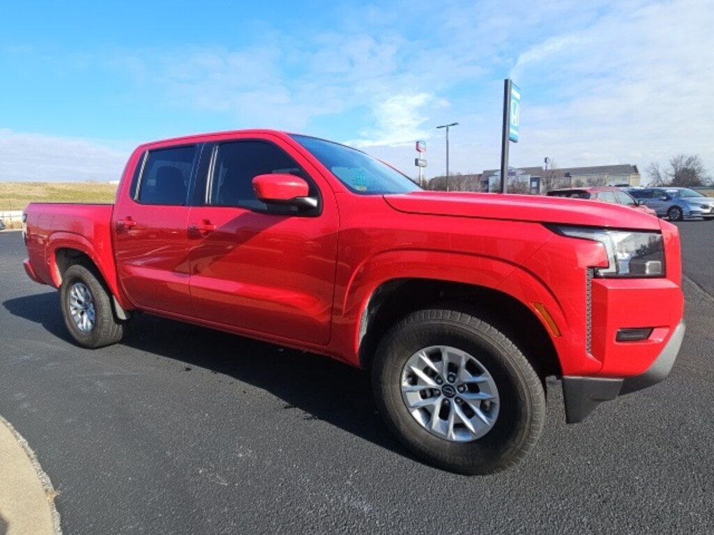 Used 2024 Nissan Frontier SV Truck