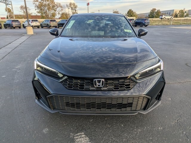 2026 Honda Civic Sport Hatchback photo 2