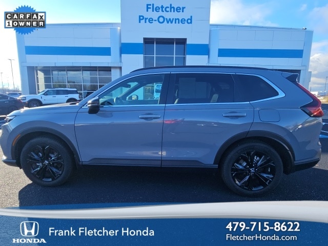 2025 Honda CR-V Sport Touring's photo