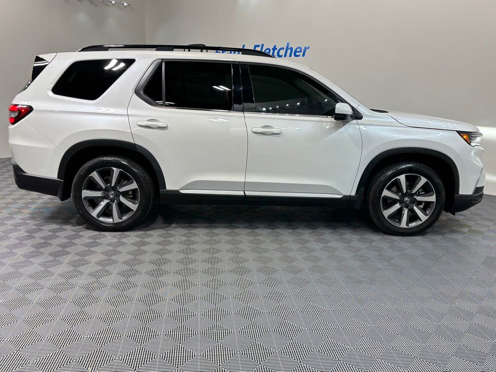 2023 Honda Pilot Touring - Photo 7