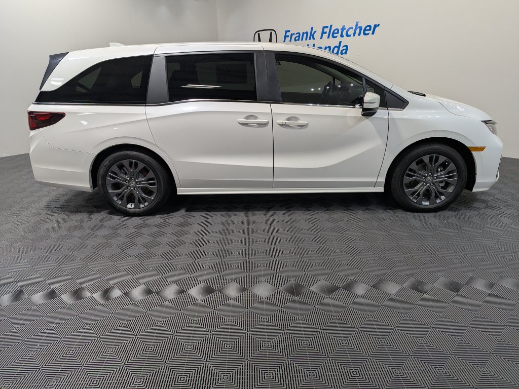 2026 Honda Odyssey Touring - Photo 7