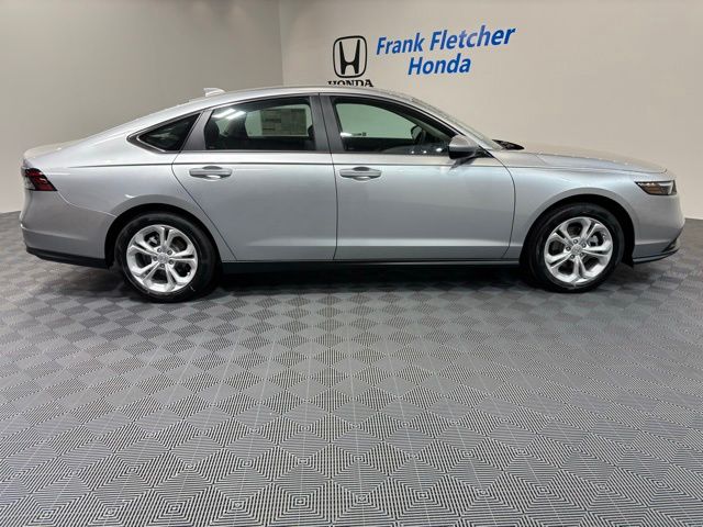 2026 Honda Accord LX - Photo 7